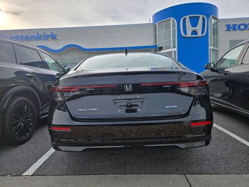 Used 2024 Honda Accord EX-L image 5