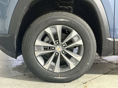 New 2026 Chevrolet Equinox LT w/ Convenience Package II image 20