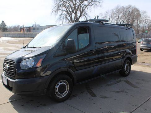 Used 2015 Ford Transit 150 150 3dr SWB Low Roof Cargo Van image 4