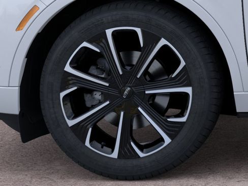 New 2024 Lincoln Nautilus Reserve w/ Equipment Group 202A AWD/4WD image 19