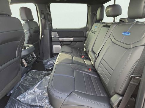 New 2026 Ford F250 Platinum AWD/4WD image 23