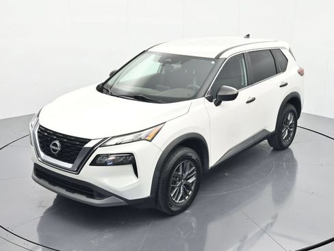 Used 2023 Nissan Rogue S FWD image 28