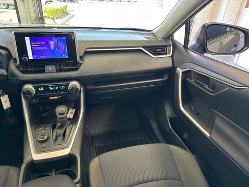 Certified 2025 Toyota RAV4 LE AWD/4WD image 44