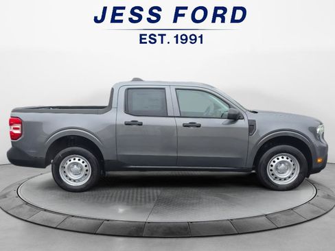 New 2026 Ford Maverick XL image 6