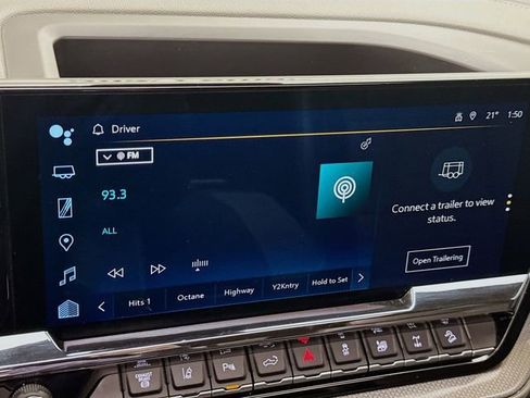 Used 2024 Chevrolet Silverado 2500 ZR2 image 18