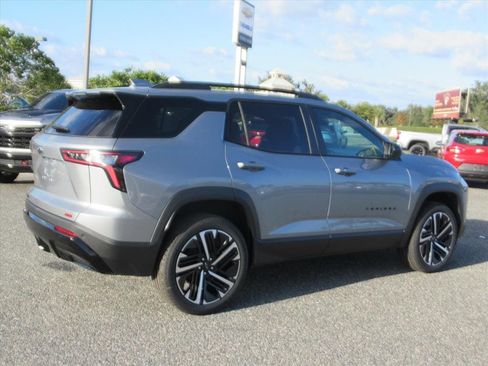 New 2026 Chevrolet Equinox RS w/ Convenience Package III image 6