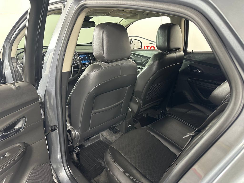 Used 2019 Buick Encore Preferred w/ Safety Package FWD image 20