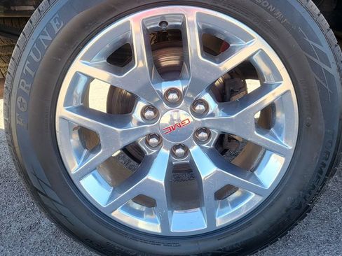Used 2017 GMC Sierra 1500 SLT w/ SLT Premium Package AWD/4WD image 19