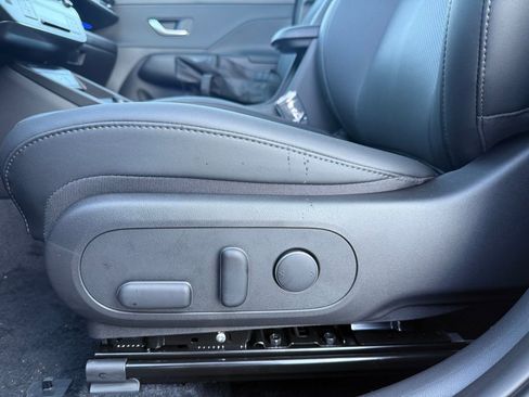 New 2026 Hyundai Kona SEL Premium AWD/4WD image 11