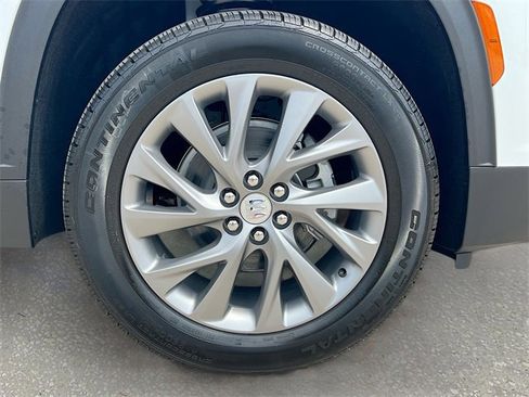 New 2026 Buick Enclave Preferred w/ Power Package image 19