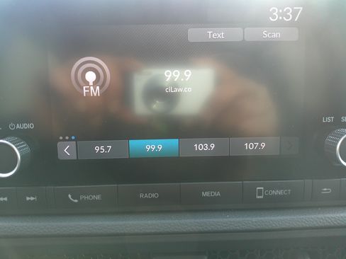 Used 2025 Honda CR-V LX image 38