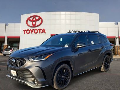 New 2025 Toyota Highlander XSE