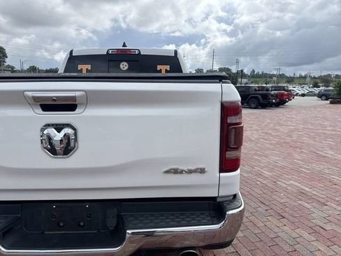 Used 2019 RAM 1500 Laramie AWD/4WD image 11