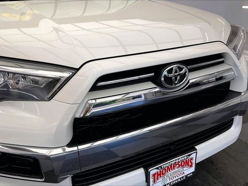 Used 2023 Toyota 4Runner Limited image 31