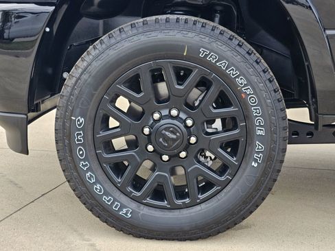 New 2025 RAM 2500 Limited image 12