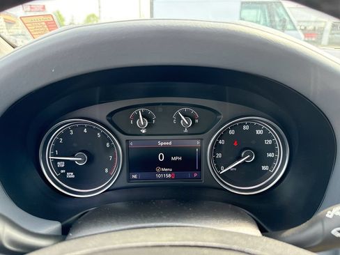 Used 2020 Buick Enclave Essence w/ Sound and Sites Package FWD image 14