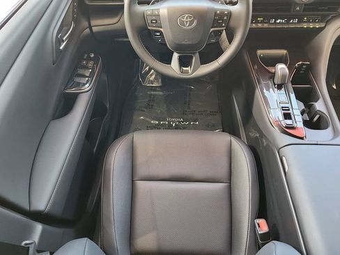 New 2026 Toyota Crown Signia AWD/4WD image 7