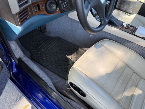 Used 1992 Porsche 968 Cabriolet RWD image 28