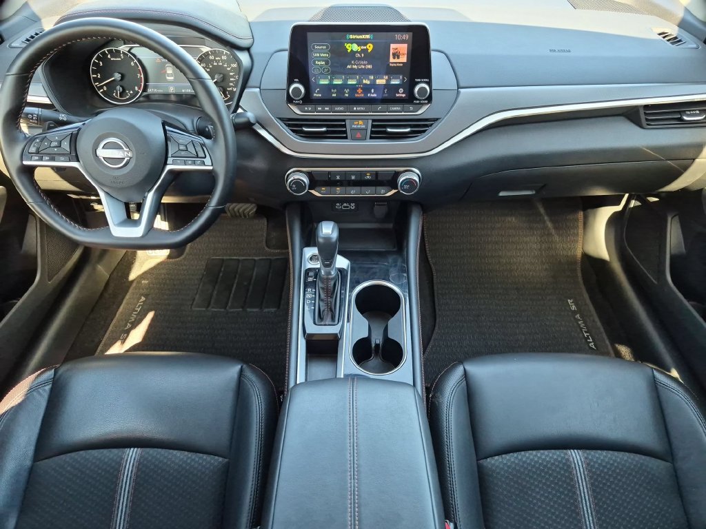 Used 2025 Nissan Altima 2.5 SR FWD image 25