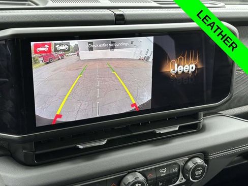 Used 2025 Jeep Wrangler Unlimited Rubicon 392 AWD/4WD image 16