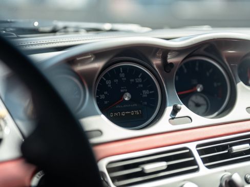 Used 2003 BMW Z8 RWD image 58
