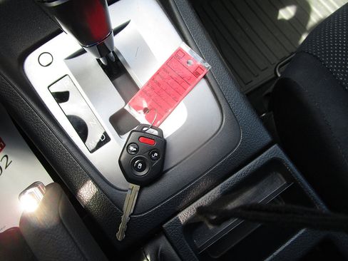 Used 2015 Subaru Impreza 2.0i Premium image 18