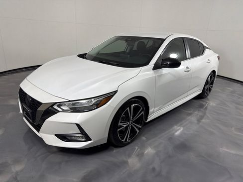 Used 2022 Nissan Sentra SR FWD image 9