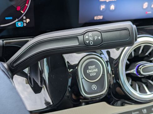 Certified 2026 Mercedes-Benz GLA 250 4MATIC image 28