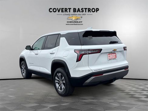 Used 2026 Chevrolet Equinox LT image 5