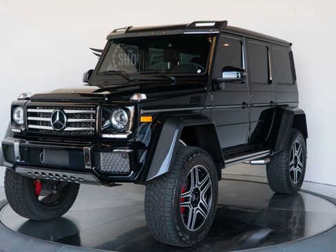 Used 2017 Mercedes-Benz G 550 Squared image 2