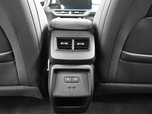 New 2025 Chevrolet Equinox EV LT w/ Convenience Package II AWD/4WD image 26