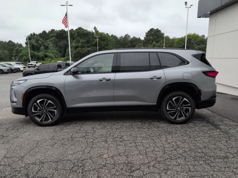 New 2026 Buick Enclave Sport Touring w/ LPO, Floor Liner Package image 4