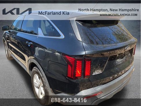 Used 2021 Kia Sorento LX AWD/4WD image 4