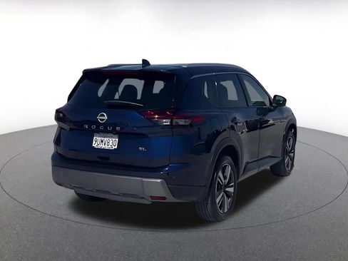 Used 2026 Nissan Rogue SL FWD image 14