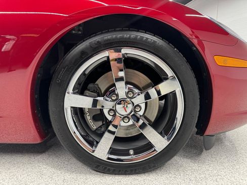 Used 2009 Chevrolet Corvette Coupe w/ Preferred Equipment Group RWD image 29