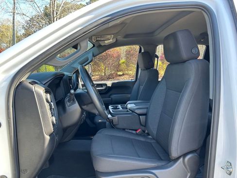 Certified 2025 Chevrolet Silverado 2500 Custom w/ Custom Value Package image 36