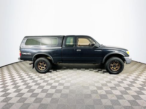 Used 1998 Toyota Tacoma 4x4 Xtracab V6 image 8