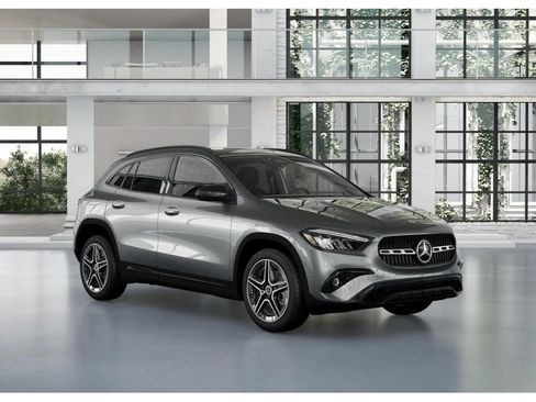 New 2026 Mercedes-Benz GLA 250 4MATIC image 11
