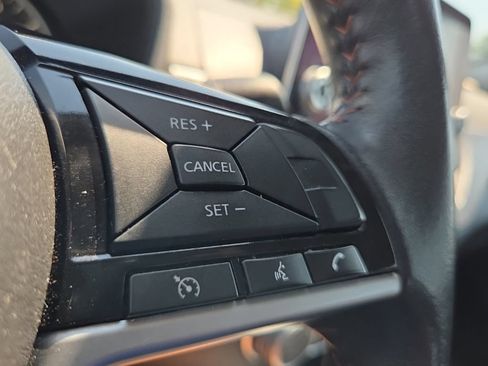 Used 2024 Nissan Altima 2.5 SR FWD image 40