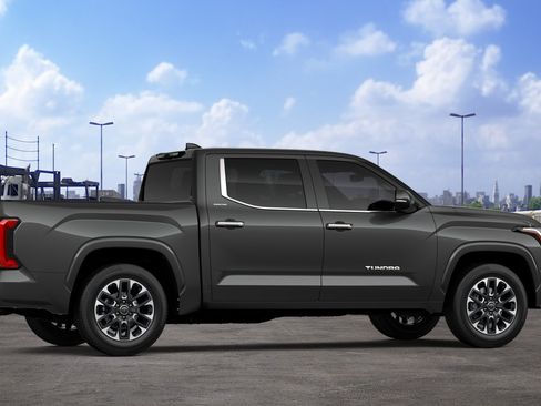 New 2026 Toyota Tundra Limited AWD/4WD image 34