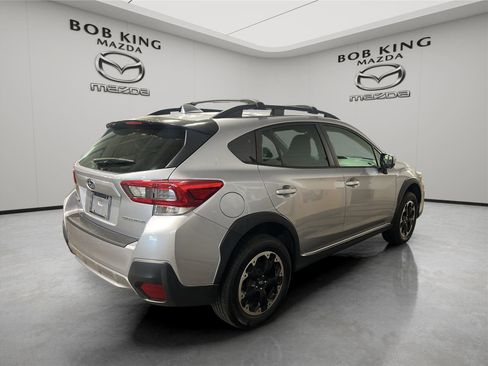 Used 2021 Subaru Crosstrek 2.0i Premium AWD/4WD image 5