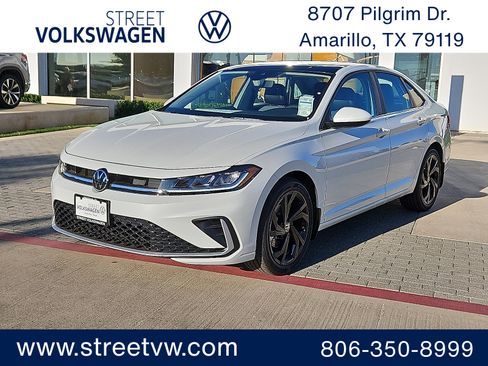 New 2026 Volkswagen Jetta SE image 1