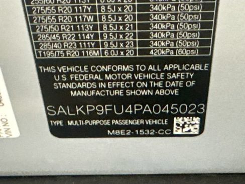 Used 2023 Land Rover Range Rover SE AWD/4WD image 32