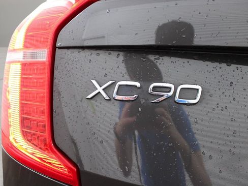 Used 2023 Volvo XC90 T8 Ultimate w/ Protection Package Premier AWD/4WD image 34