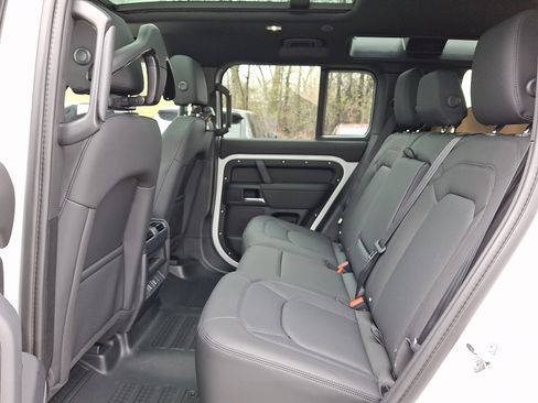 New 2026 Land Rover Defender 110 S image 5