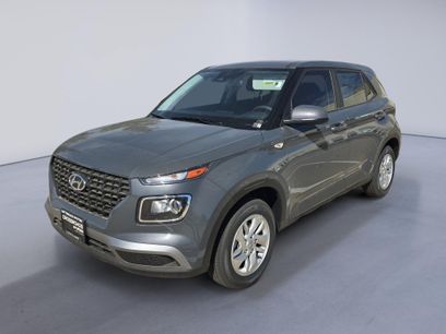 New 2026 Hyundai Venue SE