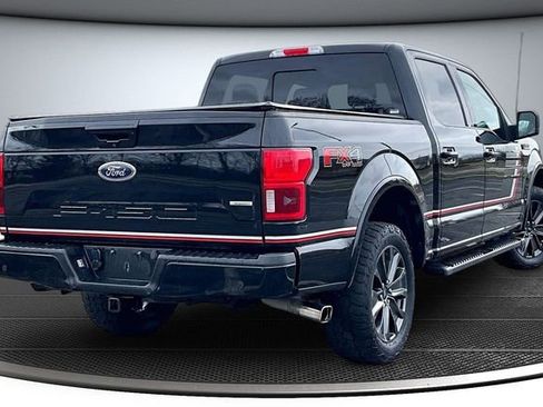 Used 2018 Ford F150 Lariat w/ Equipment Group 502A Luxury image 6