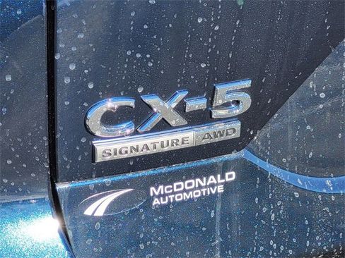 New 2025 MAZDA CX-5 Signature image 11