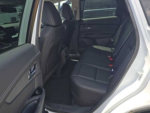 Used 2025 Nissan Murano SL AWD/4WD image 13