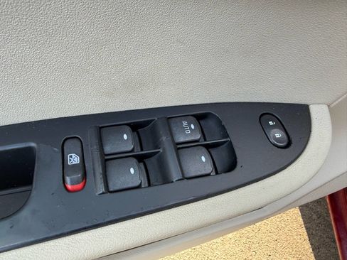 Used 2008 Saturn Aura XE w/ Convenience Package image 16